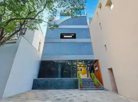 Townhouse OAK Banjara Hills Hyderabad