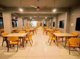 Hotel The Premier Somnath