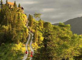 Bản Luốc Ecolodge, ξενοδοχείο σε Tuyên Quang