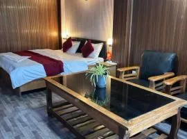 P Square Resto Cafe n Stay