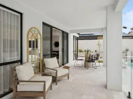 The Sanctuary Luxe Pool Retreat Near The Beach
