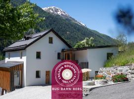 Studio Nuna EG, hotel u gradu Ardez