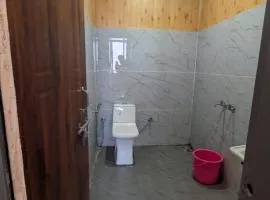 Hariyana family hotel & restaurant