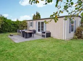 Awesome Stacaravan In Goedereede With Wifi