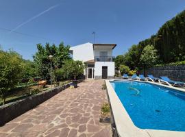 Villa Begonia, hotel u gradu Vidreres
