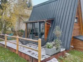 Nice Home In Herry With Heated Swimming Pool