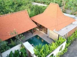 Heliconia Joglo House