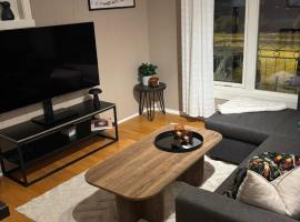 Strandveien apartment, hotel em Narvik