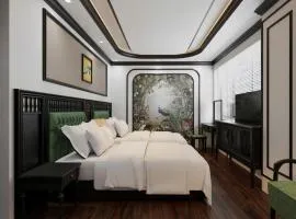 Royal Hotel Lâm Hạ