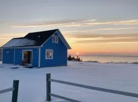 Coastal Charm Beach Nearby - Chalet Poirier