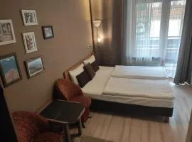 BLISKO DEPTAKA - Apartamenty i Pokoje