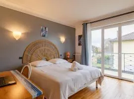 Villa Amistad - Chambre Erable - centre - parking - jardin - logement partagé -