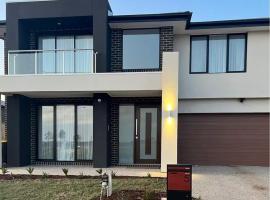 Stunning Guest Room Retreat in Bonnie Brook, Hotel in Rockbank