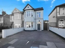 Southend Modern Escape