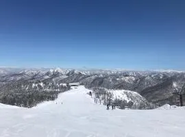 Lodge Yama No Manimani - Nature Stay in Okushiga Kogen