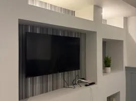 4Bed Grimsby Contractor Work Crew Stay