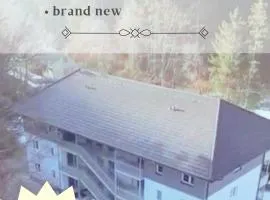 Treehouse - Alpinlake Apartments