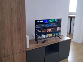 KAWALERKA 28M SALON Z KUCHNIĄ CENTRUM NOWY SĄCZ Faktura VAT, ξενοδοχείο σε Nowy Sącz