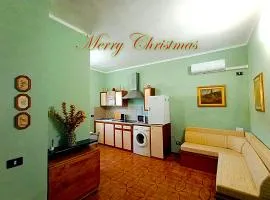 Rombolino Guesthouse -Free Parking - Vicino al PalaLivorno "Modigliani Forum"