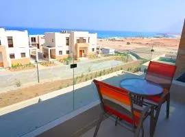Wateera Jebel Sifah-Beachfront