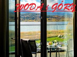 Woda i góry - studio z widokiem na góry i zalew, hotel in Sosnówka