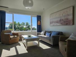 Bay Getaway & Suite Caroline, hotel in Timaru
