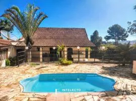 Chácara c/ Piscina, Churrasqueira com vista linda