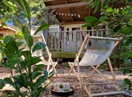 Mobile home Chakula at Kozarica camp, hotel in Pakoštane