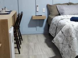 Suíte aconchego azul, hotel in Foz do Iguaçu