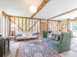 Colemans Farm Barn- Unique, Rustic & Peaceful Barn - Essex countryside