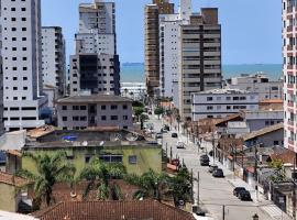 kitão na Vila Ocian em Praia Grande SP vale a pena conferir!, Hotel in Solemar