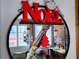 La Roseraie, loft 3 étoiles, calme et ensoleillé au pied des Pyrénées