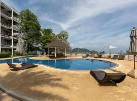 Sea view apartment Bel Air Panwa by Lofty