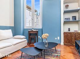 Maison de Caractère - Au cœur de Lourmarin, hotel in Lourmarin