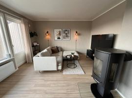 Casa Kaja - Rekkehus med 3 soverom, hotel i Alta