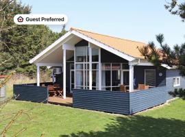 4 star holiday home in Ulfborg, Hotel in Fjand Gårde
