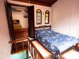 Casa Maresias a 950m a pé da praia c churrasqueira