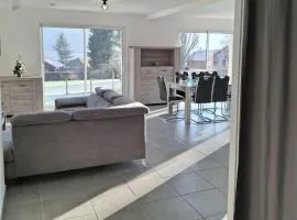 La Marceline, maison proche du village