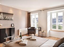 Jacobin-logement d'exception 4pers - Dinan centre historique, отель в Динане
