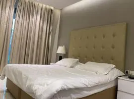 Studio in the Core of Downtown