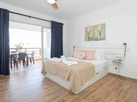 Luxury 1 BR at Aqua Esmeralda Private Beach Access