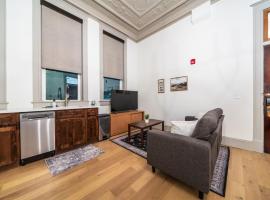 Candlestick Suite, hotel in Sedalia