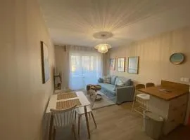 La parenthèse bleue, loggia et parking