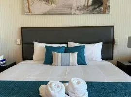 Oaks Goldcoast ,Goldcoast Highway surfers Paradise