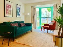 The Kittiwakes Perch