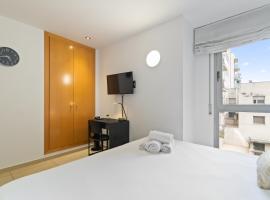 Carol Suites Fira Barcelona Habitaciones privadas en apartamento, hotel i L'Hospitalet de Llobregat