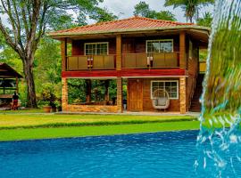 Casa de Campo Rio Piedra Farm Portobelo, villa in María Chiquita