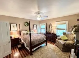 Merriam Family Suite - The Belvedere Inn
