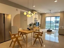 The Fabulous Renai at Renai Jelutong