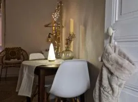 L'escape Rue Calme - Free parking